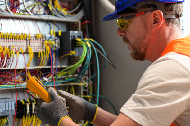 Best Affordable Emergency Electrician  in Old Mystic, CT